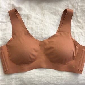 Honeylove Soft Form V-Neck Pullover Bra 1X